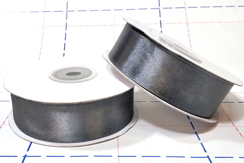 026 Лента атласная 25мм 27м (+-1м) оттенок темно-серого