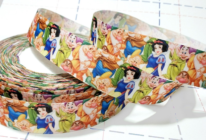 070 25мм Репсовая лента с рисунком 23м (+-1м) Белоснежка