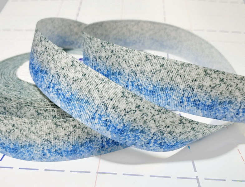 094 25мм Репсовая лента с рисунком 23м (+-1м) Градиент Серо-голубой