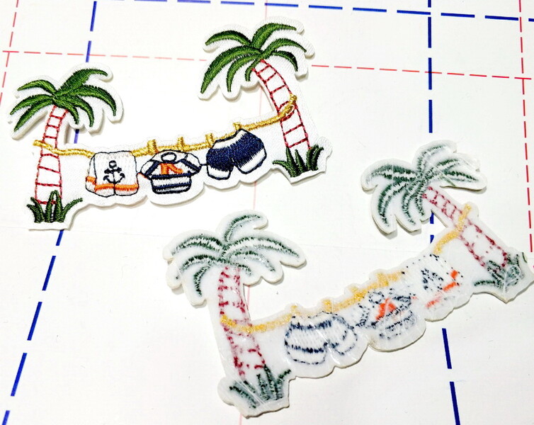 107 Термоаппликация 9,4*5,0 см Остров