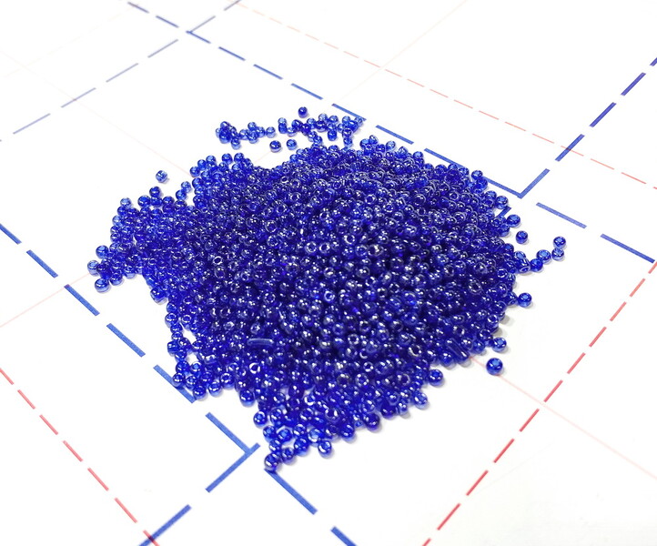 108 Бисер р.12 50гр (+-1гр) Прозрачный перламутр