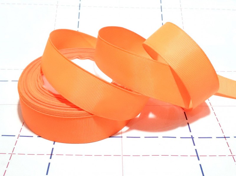 10 Лента репсовая 25 мм 18,3м/боб (+-1м) оттенок Ярко-оранжевый