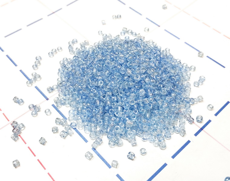 112А Бисер р.12 50гр (+-1гр) Прозрачный перламутровый