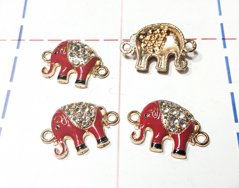 130 Подвеска 25*16мм Слон со стразами