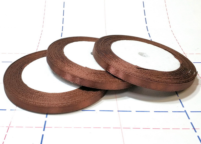 131 Лента атласная 6 мм 23м (+-1м) оттенок коричневого
