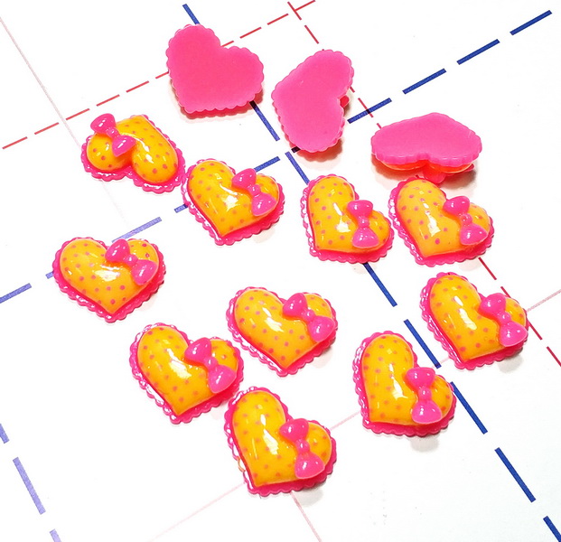 015 Кабошон Сердечко с бантиком 20*17 желтый/розовый