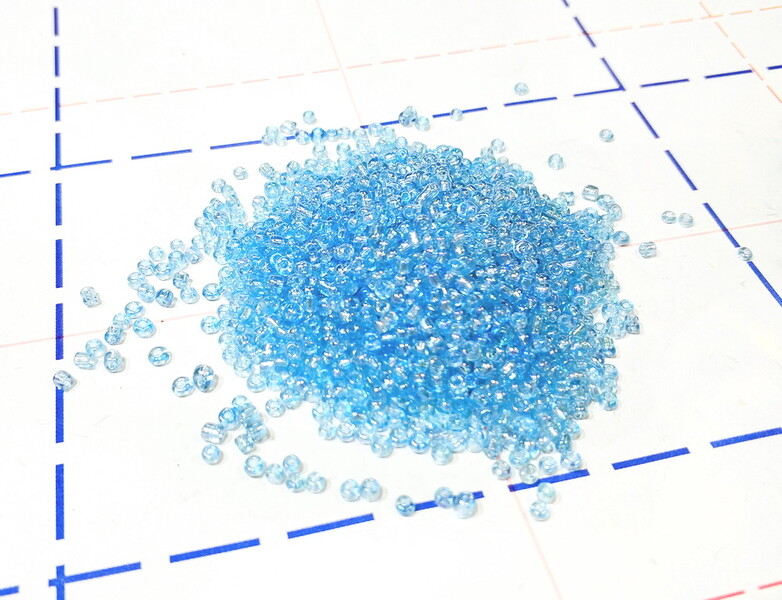 163 Бисер р.12 50гр (+-1гр) Прозрачный радужный