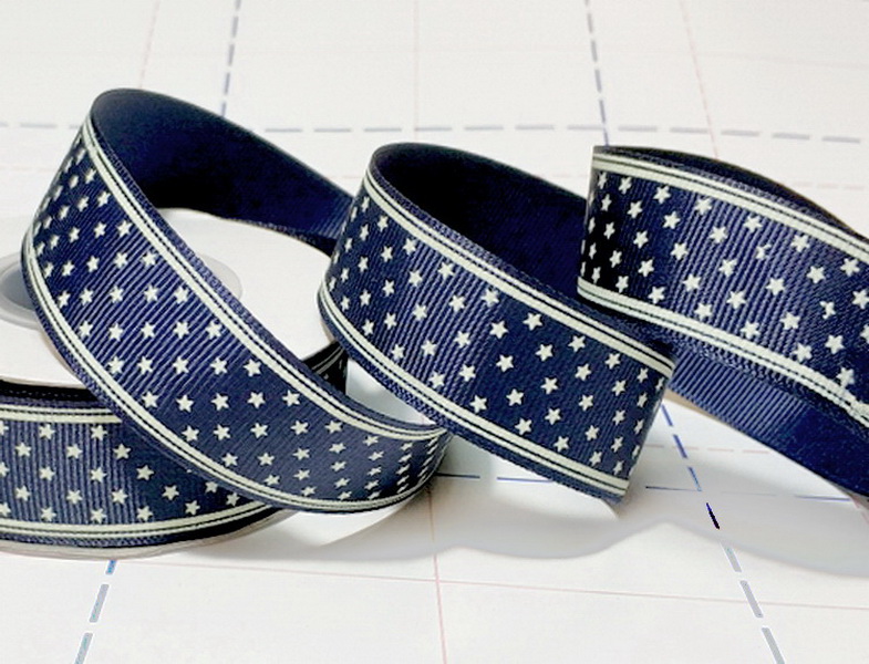 180 25мм Репсовая лента с рисунком 18,3м (+-1м) Звездочки Темно-синий/белый