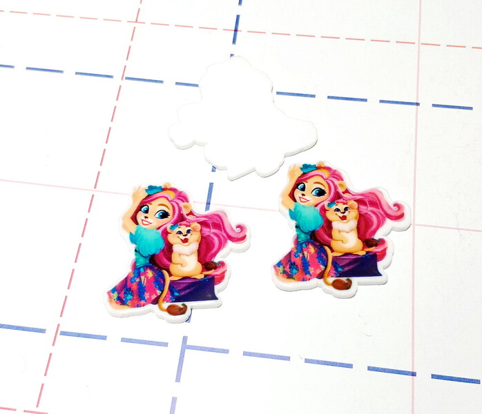 180 Кабошон плоский 36*33 мм Энчантималс