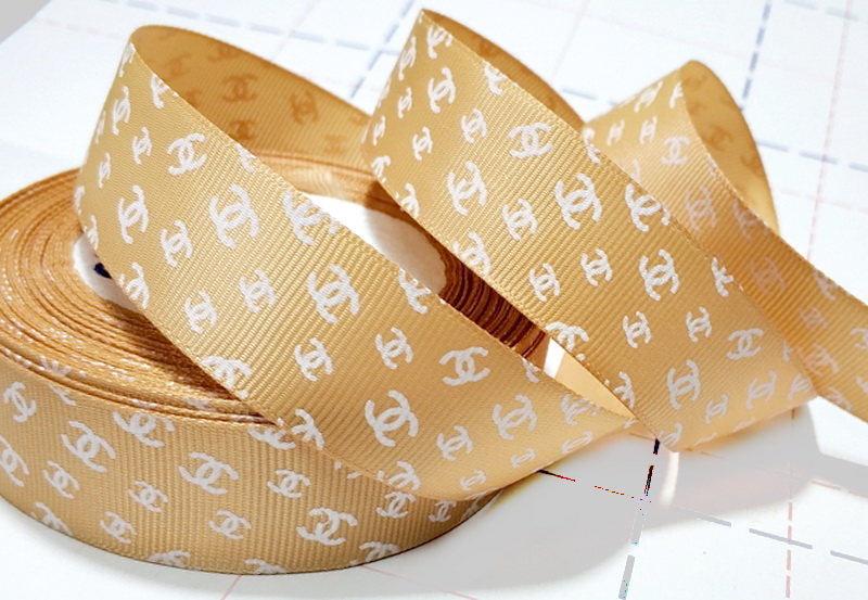 193 25мм Репсовая лента с рисунком 18,3м (+-1м) Шанель Бежевый/белый