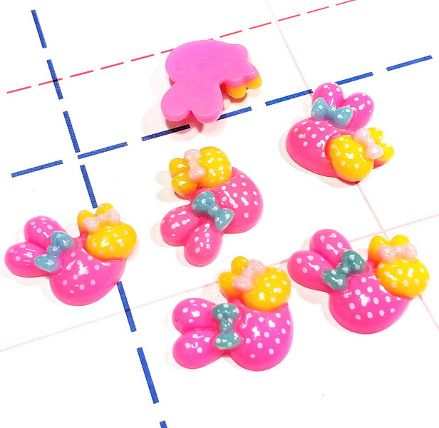 212 Кабошон Зайки 20*20 мм Ярко-розовый