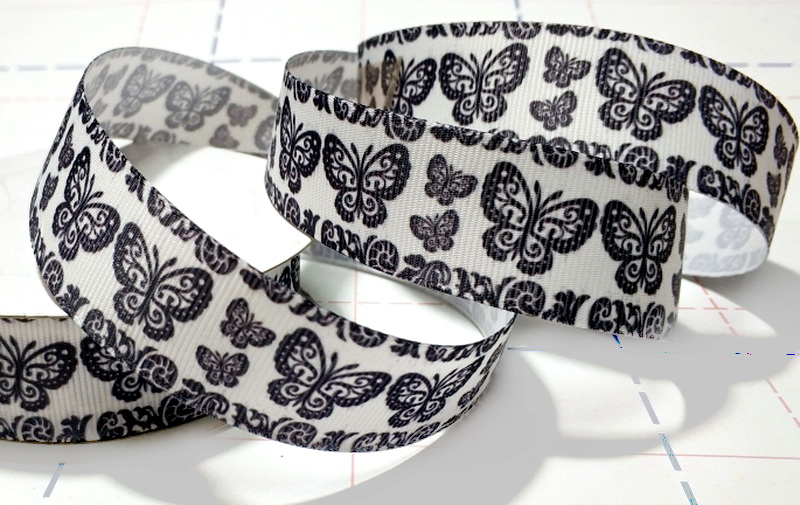 226 25мм Репсовая лента с рисунком 9,1м (+-0,3м) Бабочки Белый/черный