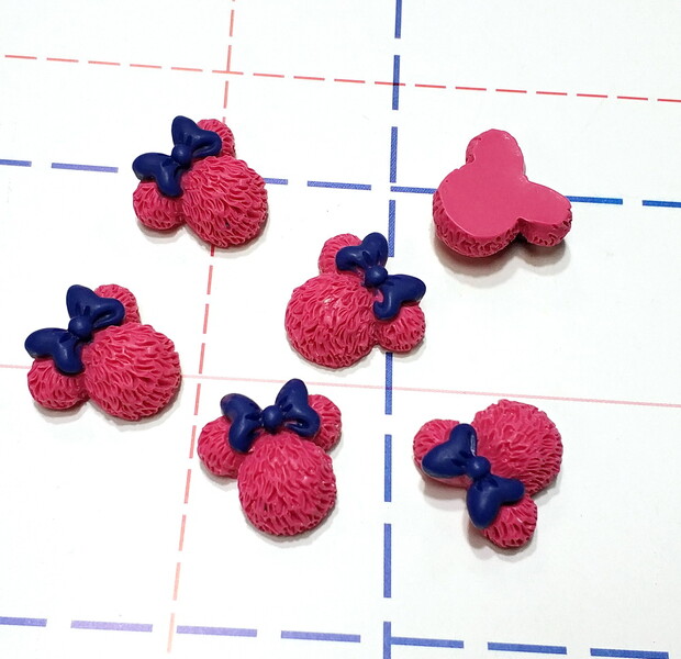 235 Кабошон Микки 20 мм малиновый