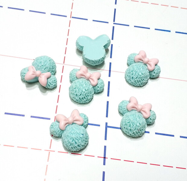 236 Кабошон Микки 20 мм мятный