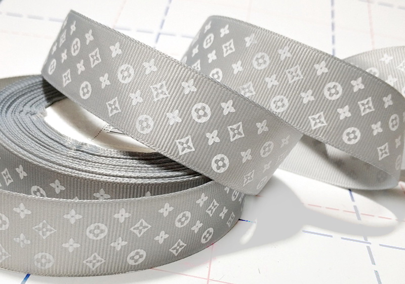 238 25мм Репсовая лента с рисунком 18,3м (+-1м) ЛуиВитон Серый/белый