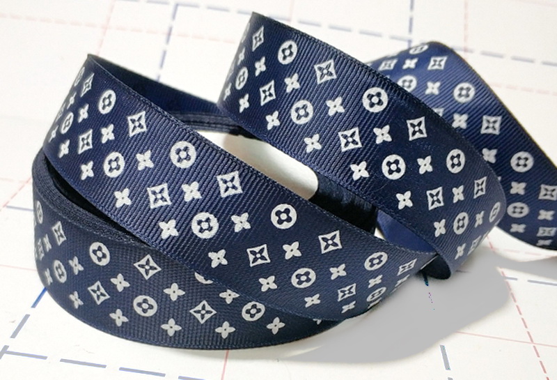 239 25мм Репсовая лента с рисунком 18,3м (+-1м) ЛуиВитон Темно-синий/белый