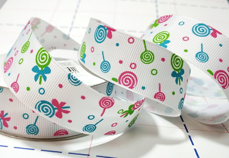 282 25мм Репсовая лента с рисунком 18,3м (+-1м) Леденцы Белый