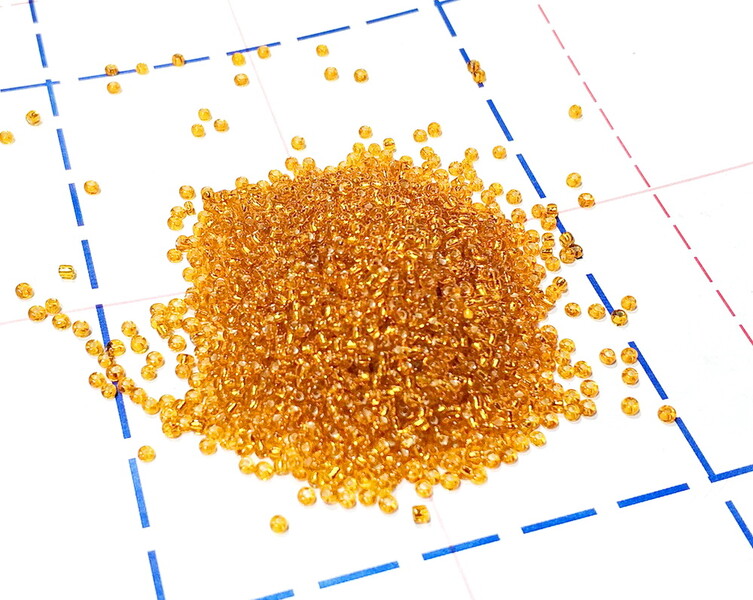 29 Бисер р.12 50гр (+-1гр) Огонек
