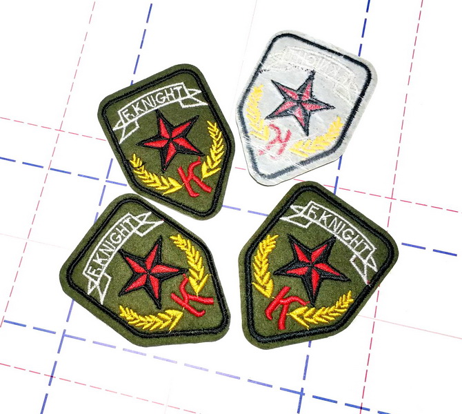 314 Термоаппликация 7,2*5,4см Герб Звезда/хаки