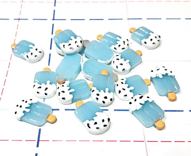 324 Кабошон Мороженое на палочке 23*13 мм голубой