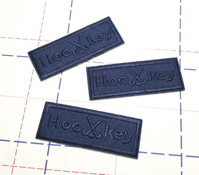 327 Термоаппликация 7,8*3,0см Прямоугольник Хоккей синий