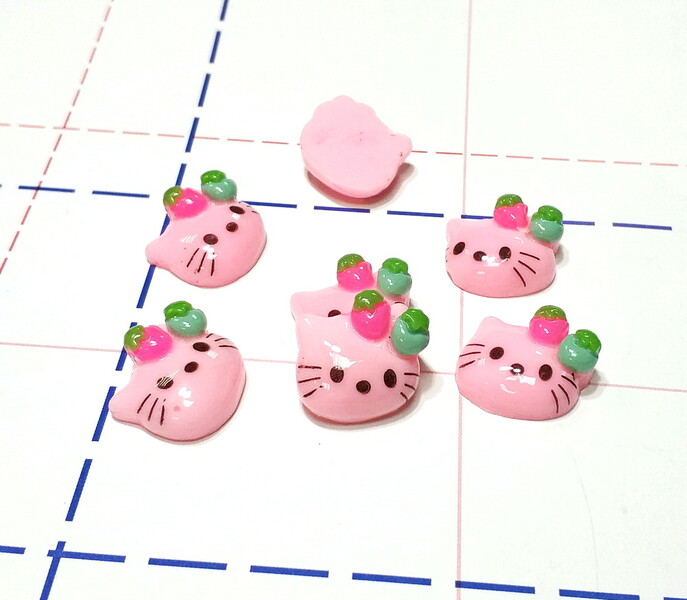 361 Кабошон Китти 18 мм розовый