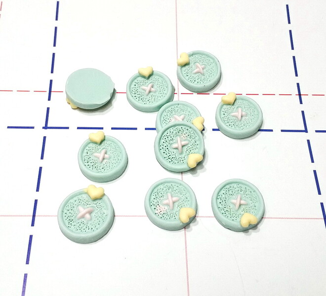 368 Кабошон Пуговица 16 мм мятный