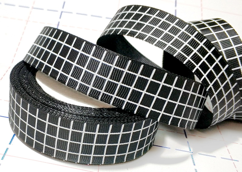 376 25мм Репсовая лента с рисунком 23м (+-1м) Клетка Черный/белый