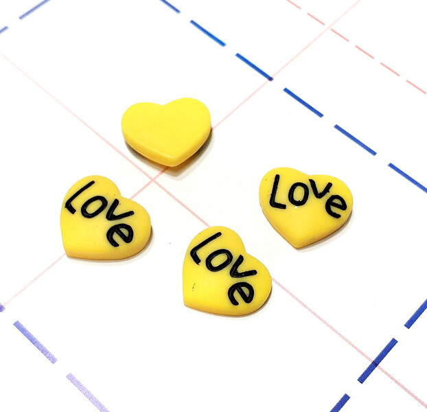 382 Кабошон Сердце LOVE 17 мм желто-черный