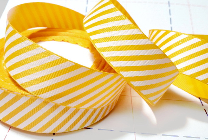 402 25мм Репсовая лента с рисунком 23м (+-1м) Диагональ Оранжевый/белый