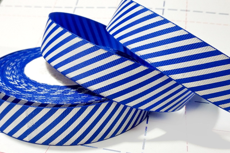 405 25мм Репсовая лента с рисунком 23м (+-1м) Диагональ Синий/белый