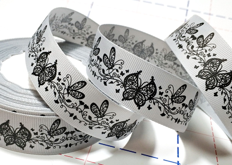 415 25мм Репсовая лента с рисунком 23м (+-1м) Бабочки Серый/черный