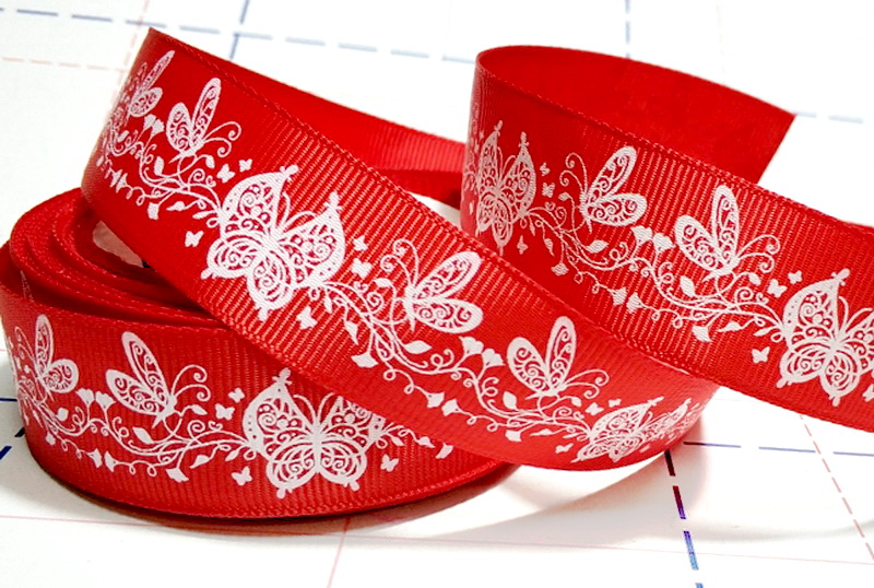 425 25мм Репсовая лента с рисунком 23м (+-1м) Бабочки Красный/белый