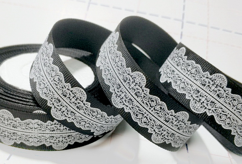 448 25мм Репсовая лента с рисунком 23м (+-1м) Кружево Черный/белый