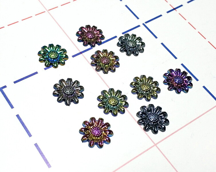 448 Кабошон Ромашка 12 мм 10шт/уп черный