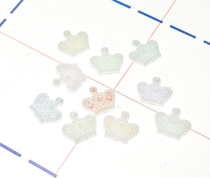 471 Кабошон Корона 12 мм 10 шт/уп белый