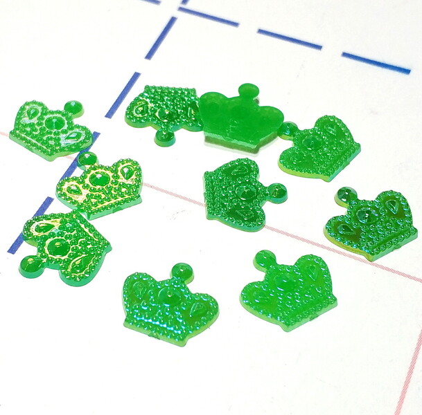 479 Кабошон Корона 12 мм 10 шт/уп зеленый