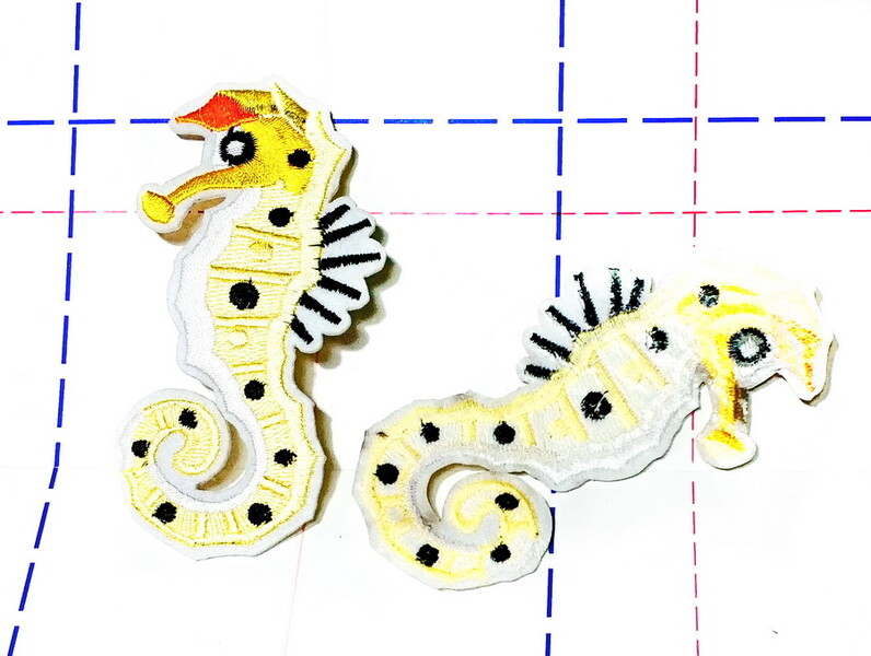 048 Термоаппликация 5,3*10,0 см Морской конек