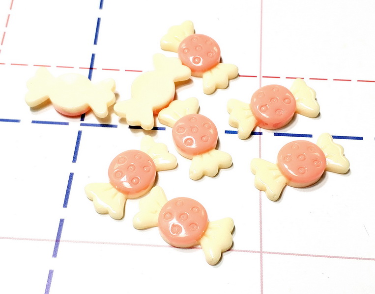 048 Кабошон Конфетка 25*12 мм персиковая