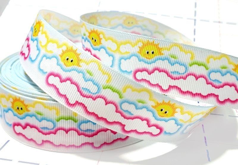 535 25мм Репсовая лента с рисунком 23м (+-1м) Солнце в облаках