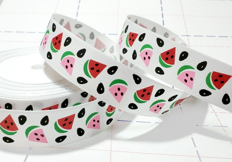 615 25мм Репсовая лента с рисунком 23м (+-1м) Арбузные дольки Белый