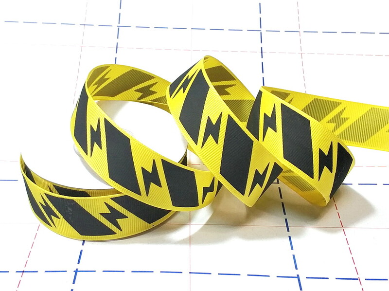 667 25мм Репсовая лента с рисунком 21,9м (+-1м) Молния желтый/черный