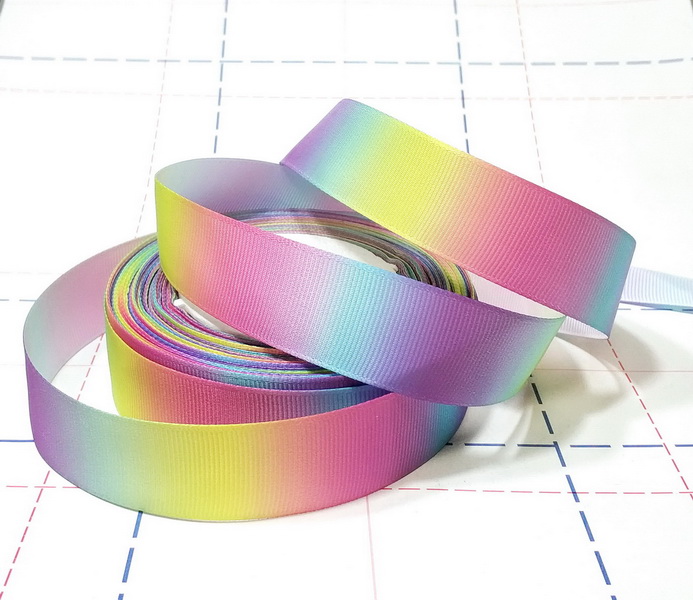 670 25мм Репсовая лента с рисунком 23м (+-1м) Градиент