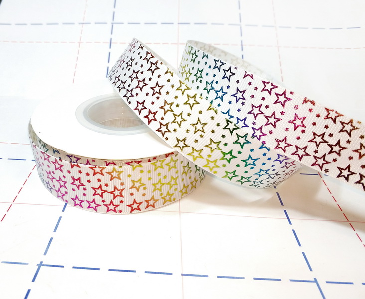 697 25мм Репсовая лента с рисунком 18,3м (+-1м) Звезды Голография/белый