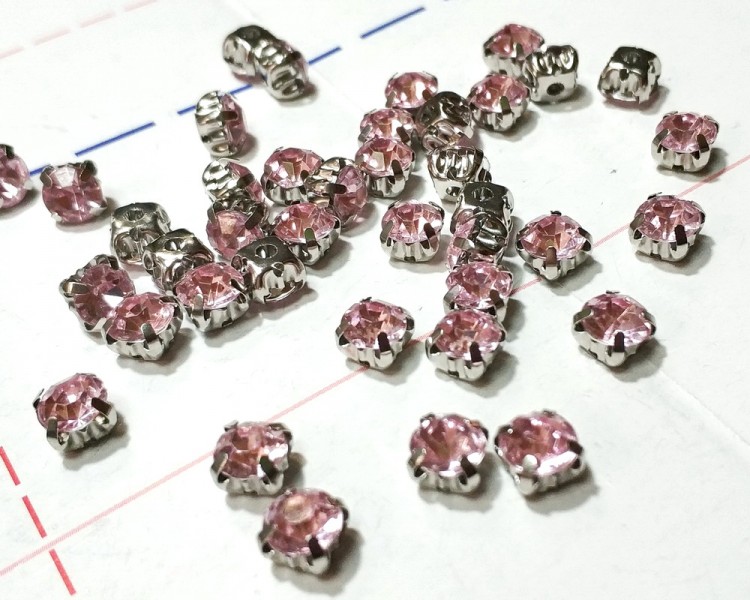 6 мм Стразы в металлической оправе Круг темное Серебро/розовый