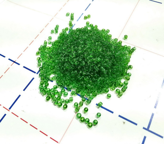 7 Бисер р.12 50гр (+-1гр) Прозрачный