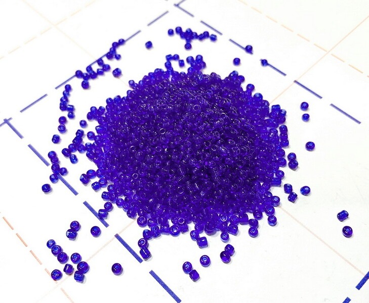 8 Бисер р.12 50гр (+-1гр) Прозрачный