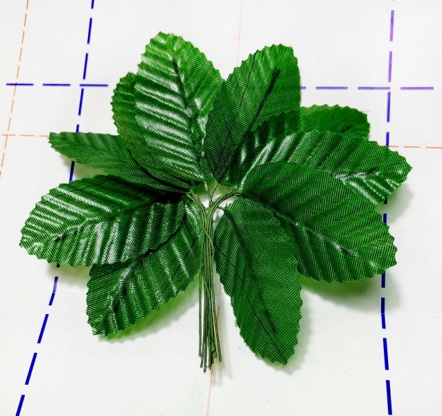 №03 Листья тканевые текстурированные 1 лист Темно-зеленый