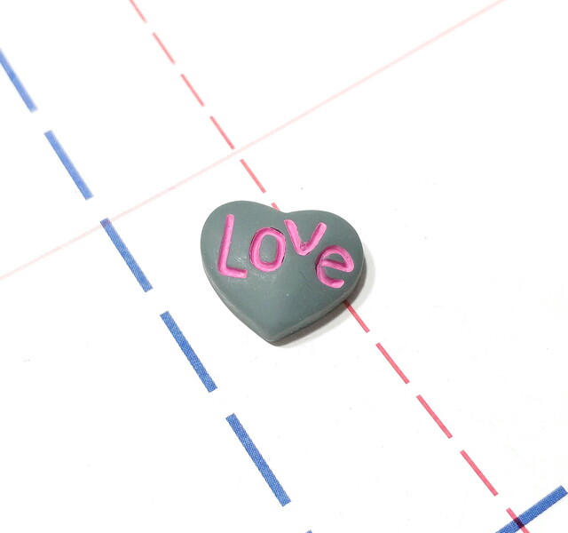 387 Кабошон Сердце LOVE 17 мм серо-розовый