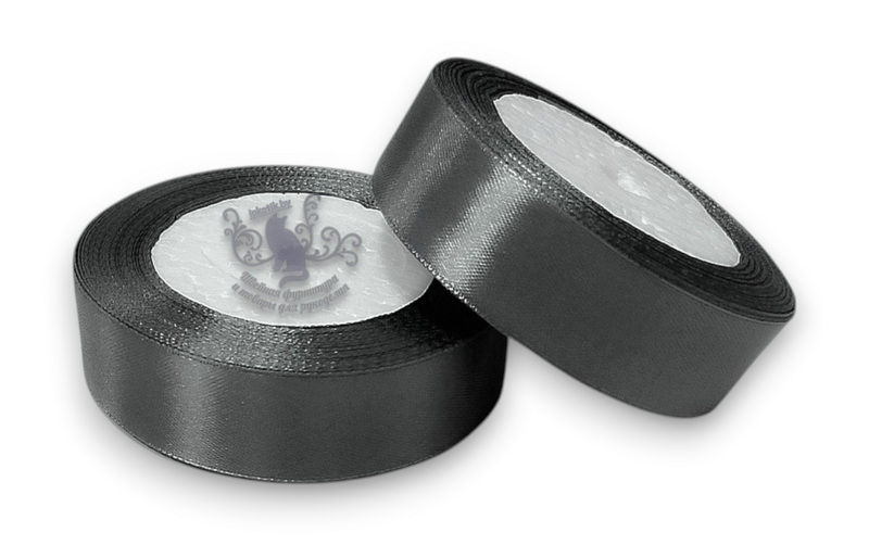 028 Лента атласная 25мм 23м (+-1м) оттенок темно-серого